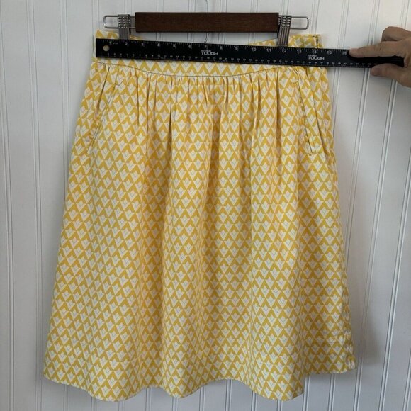 Downeast Womens Small A-line Skirt Yellow White Chevron Pockets Lined Side Zip - Picture 9 of 12